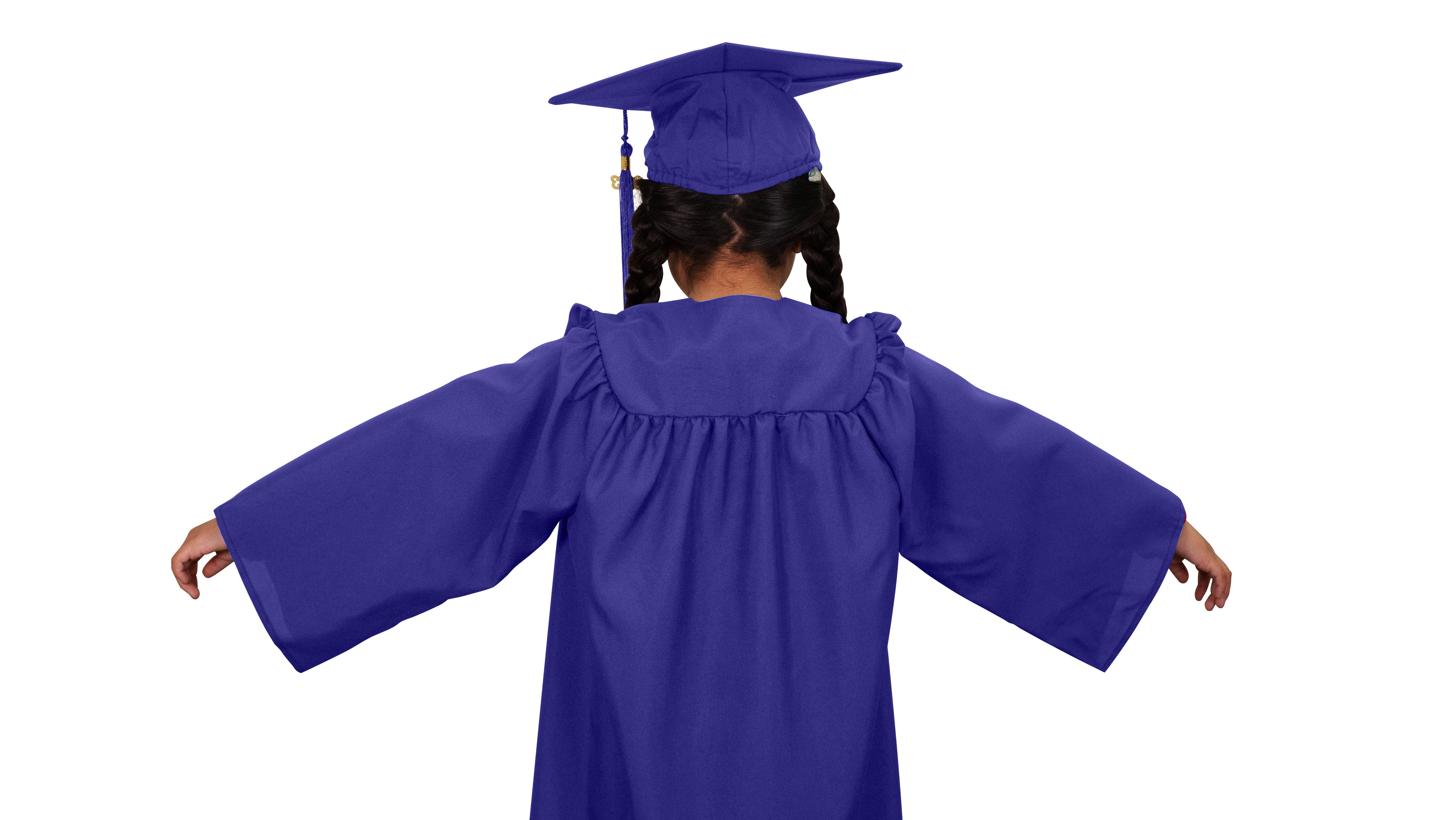 Donate Your Gently Used Cap and Gown - Garfield High School PTSA